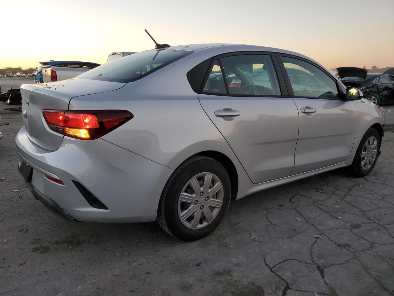 2023 KIA RIO LX VIN:3KPA24AD5PE517447