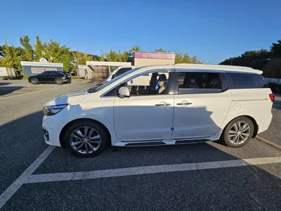 2015 Kia Carnival VIN: