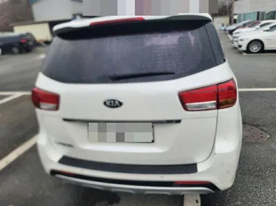 2017 Kia Carnival VIN: