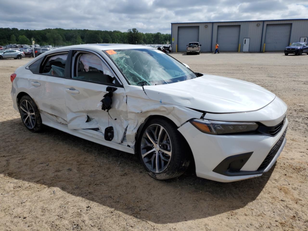 2022 HONDA CIVIC TOURING VIN:2HGFE1F96NH319687