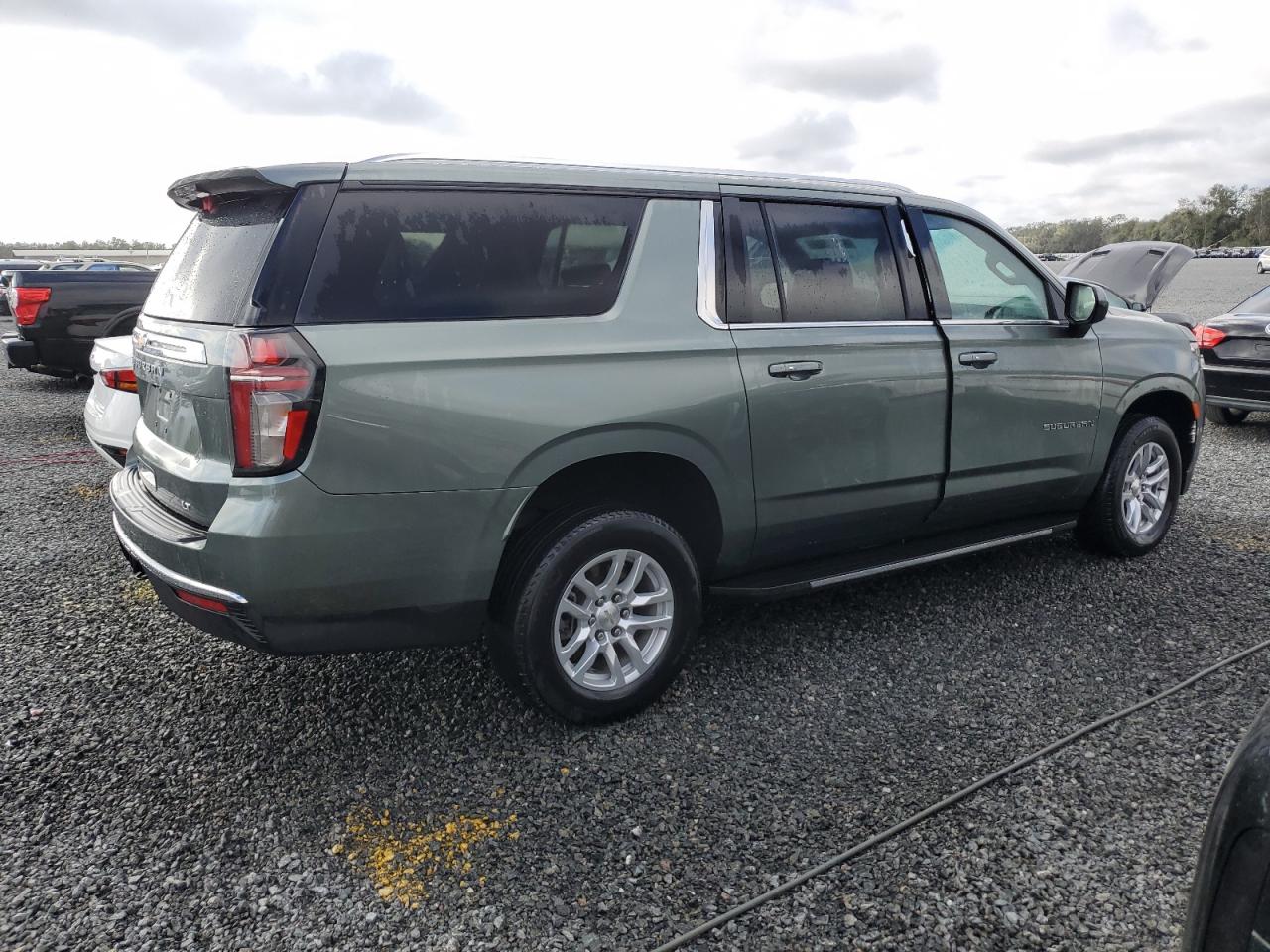 2023 CHEVROLET SUBURBAN C1500 LT VIN:1GNSCCKD2PR195582