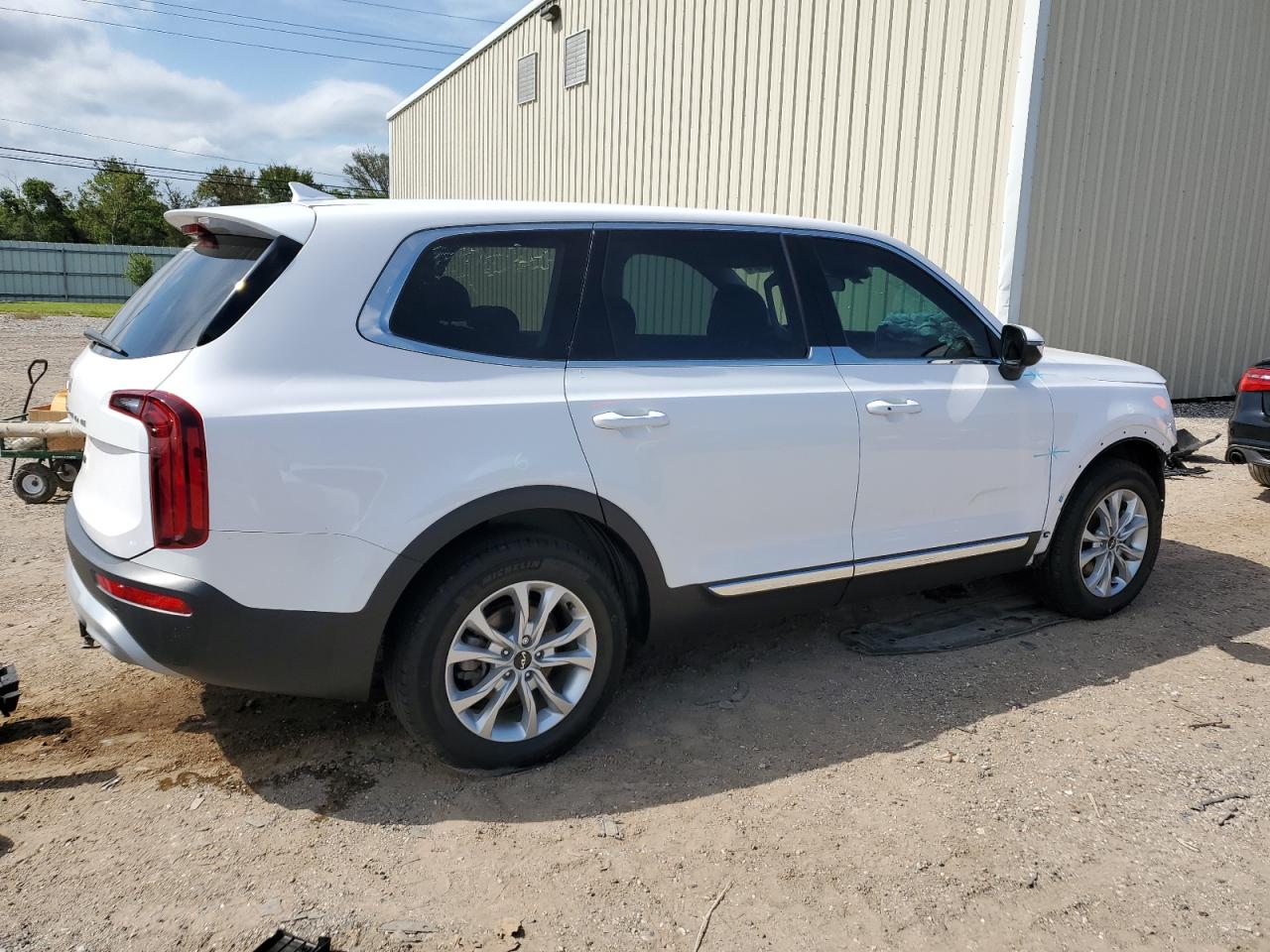 2022 KIA TELLURIDE LX VIN:5XYP2DHC3NG263227