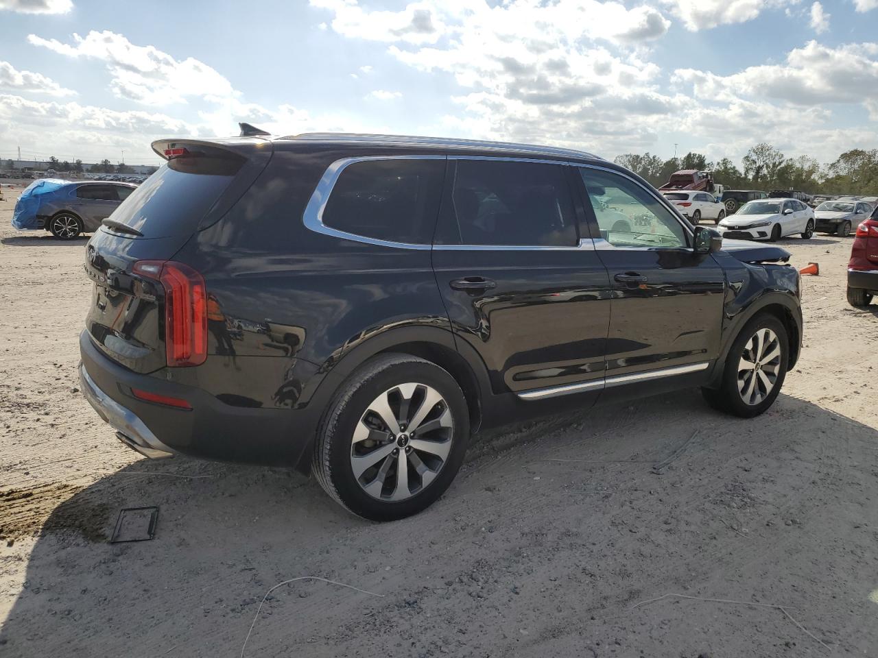 2022 KIA TELLURIDE EX VIN:5XYP34HC3NG271079