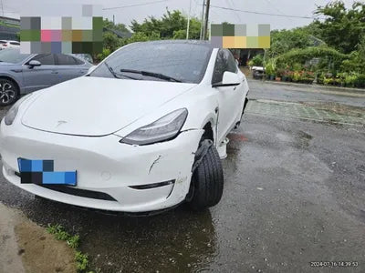 2022 Tesla Model Y VIN: