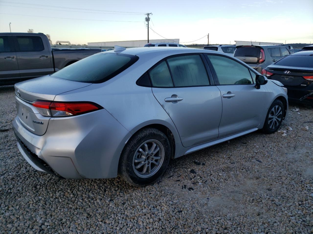 2022 TOYOTA COROLLA LE VIN:JTDEAMDE1NJ056191