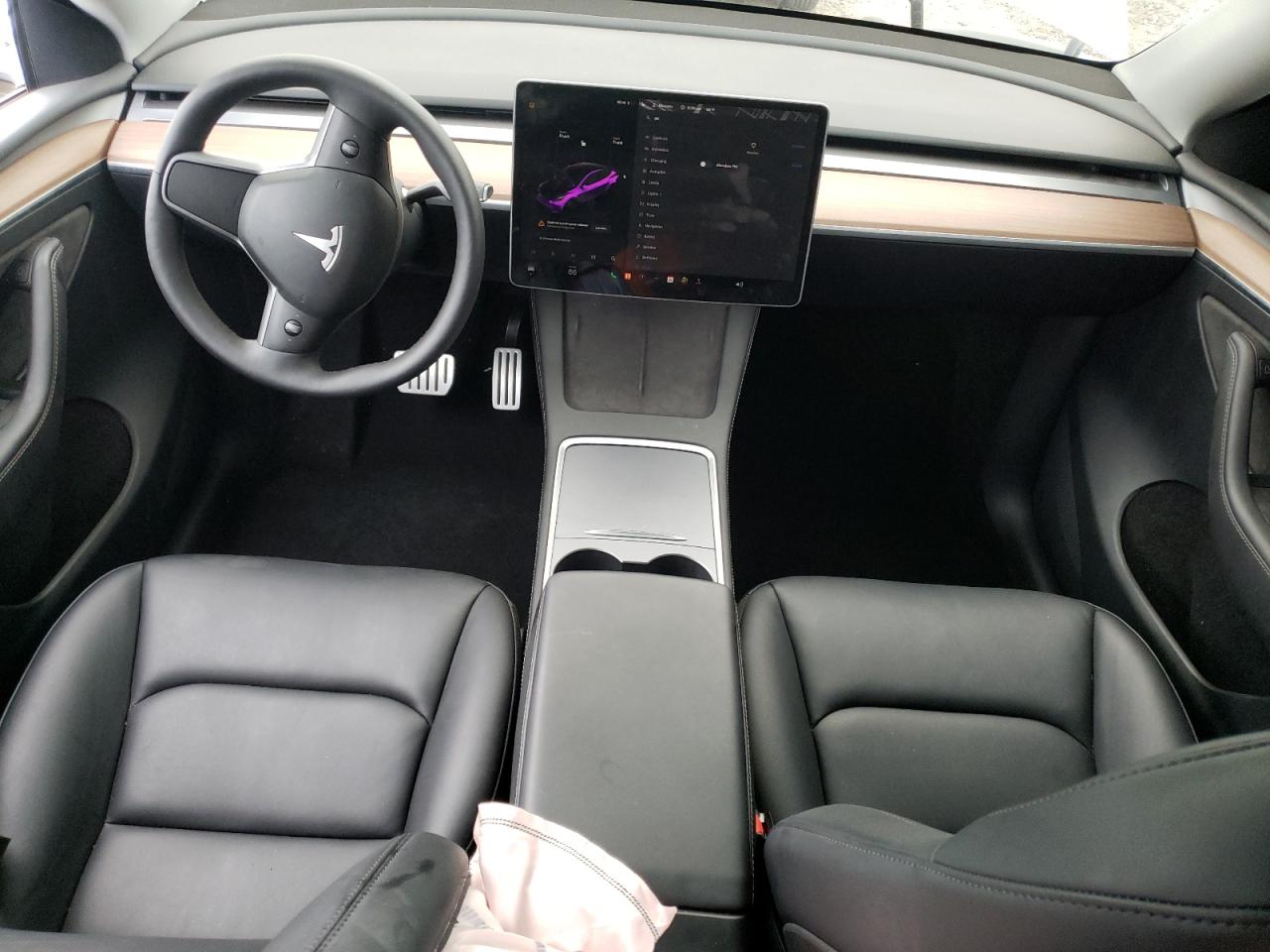 2024 TESLA MODEL Y  VIN:7SAYGDEF6RF051510