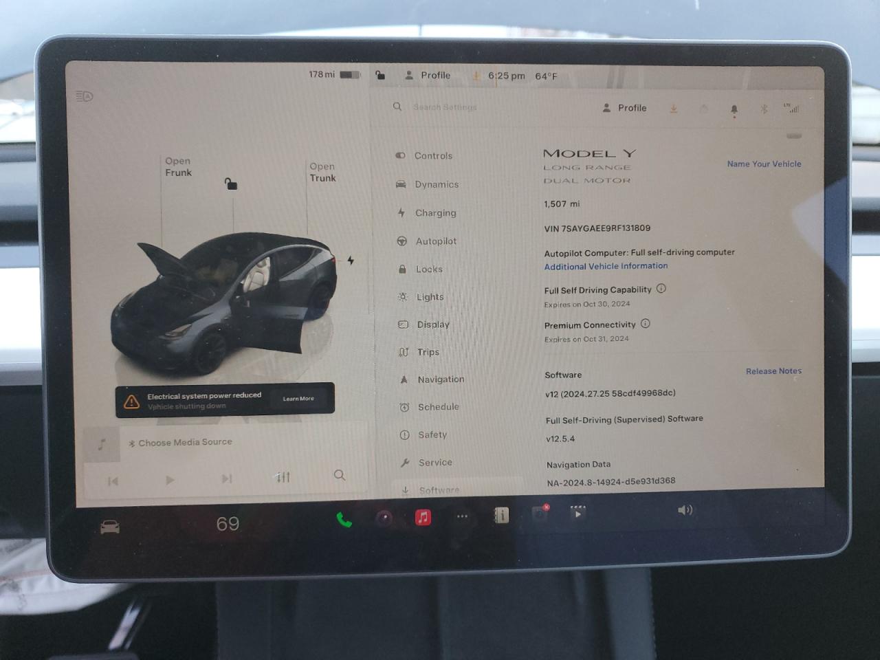 2024 TESLA MODEL Y  VIN:7SAYGAEE9RF131809