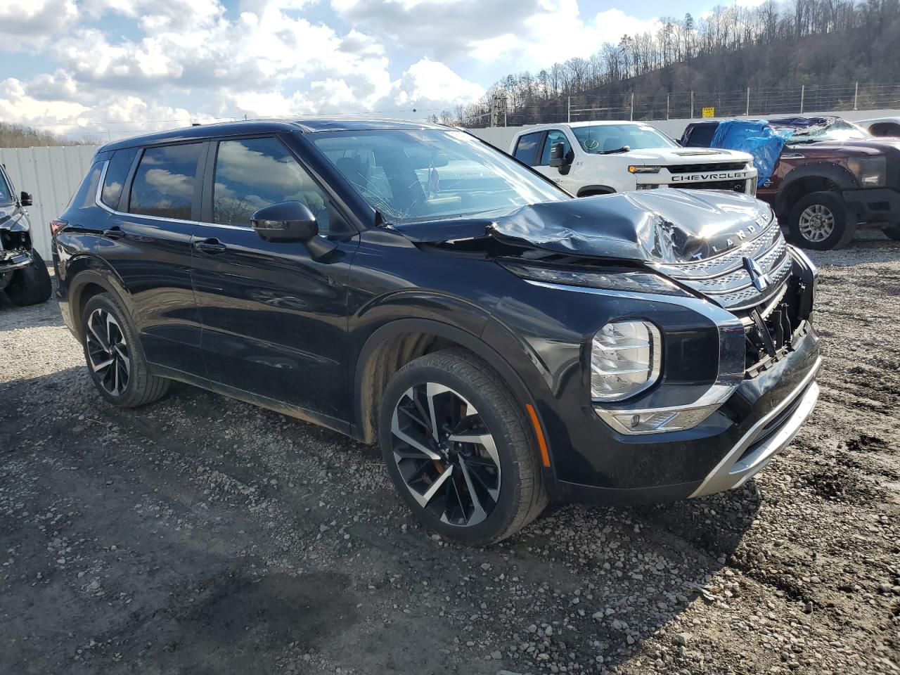 2023 MITSUBISHI OUTLANDER SE VIN:JA4J4UA83PZ021218