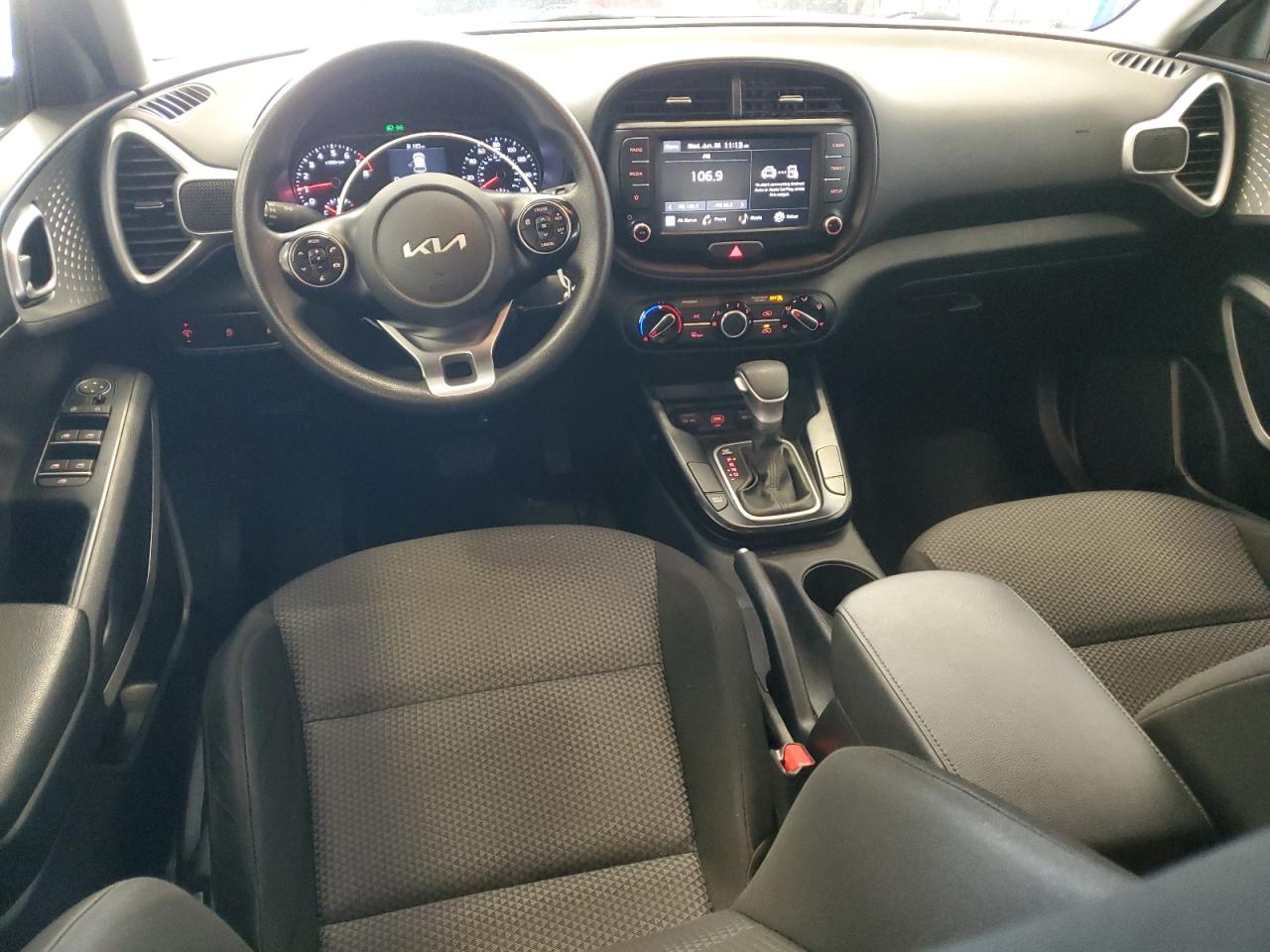 2022 KIA SOUL LX VIN:KNDJ23AU4N7160043