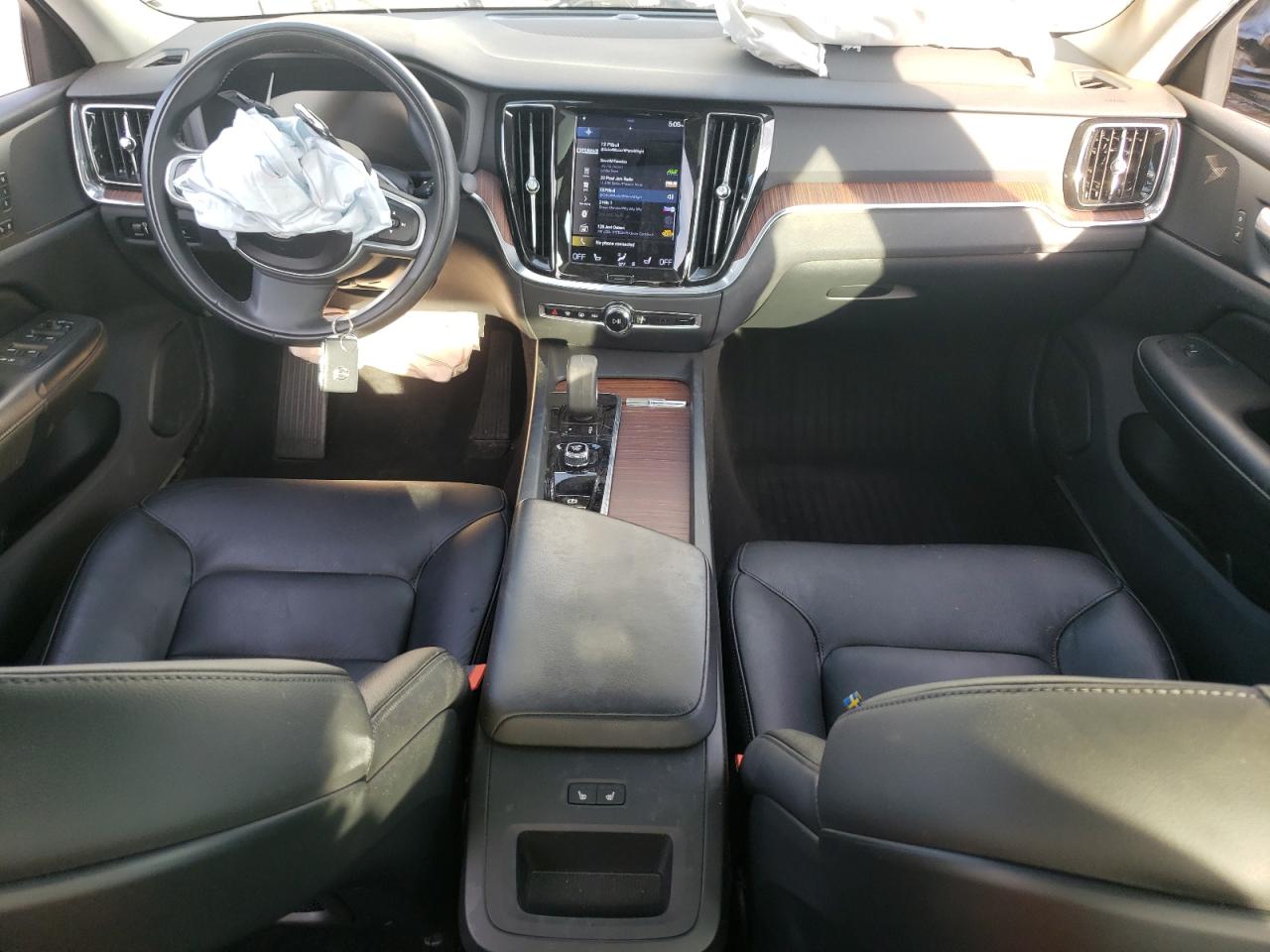 2022 VOLVO S60 B5 MOMENTUM VIN:7JRL12TZ1NG155866