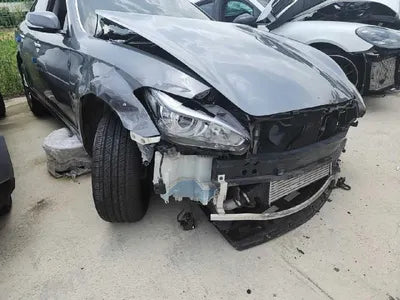 2015 Infiniti Q70 VIN: