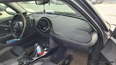 2018 MINI Clubman WMWLR9104J2E71323 VIN:WMWLR9104J2E71323