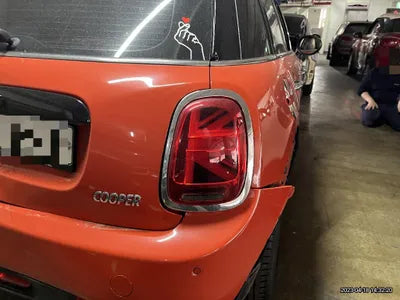 2018 MINI Cooper VIN: