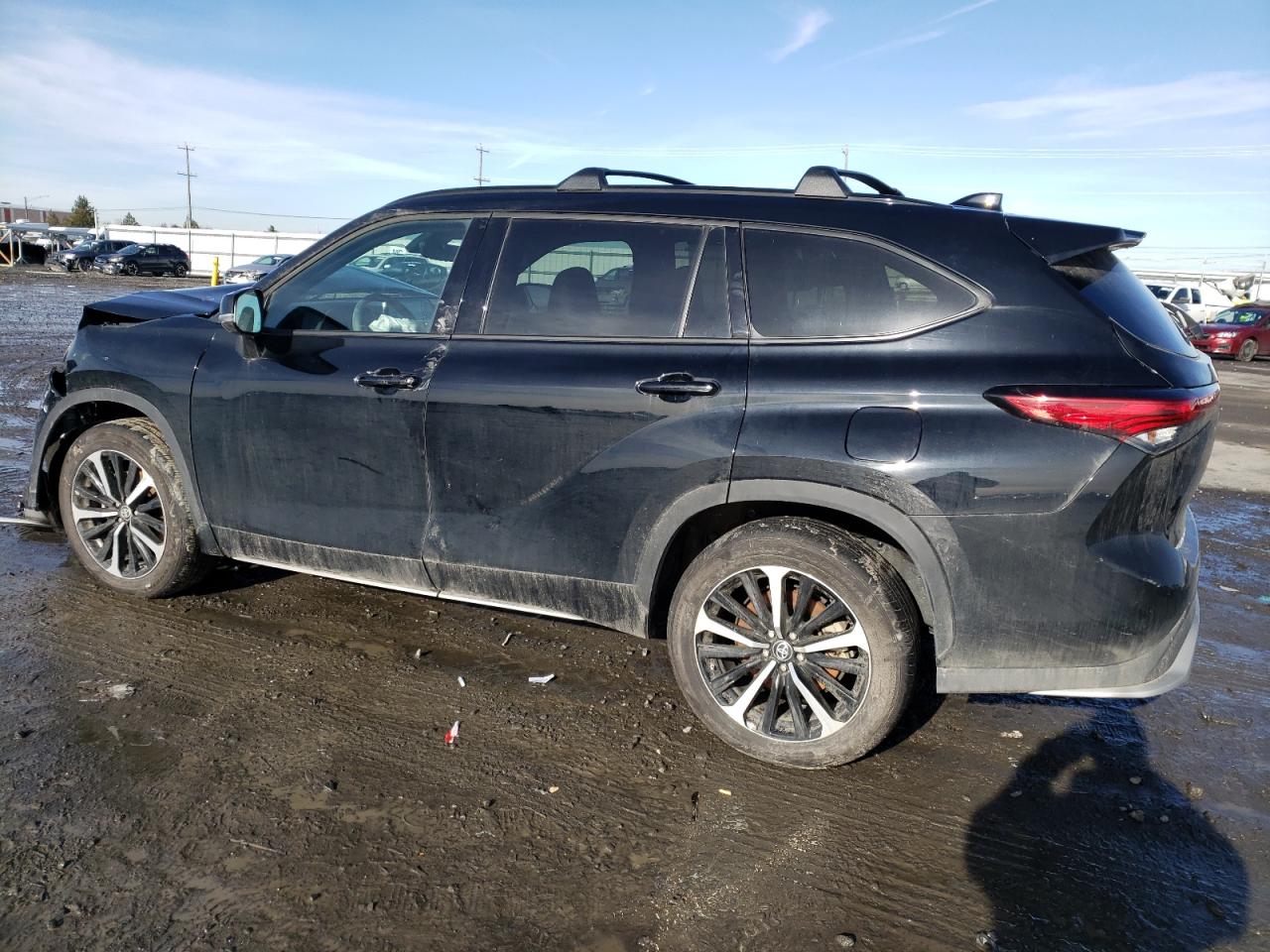 2022 TOYOTA HIGHLANDER XSE VIN:5TDJZRBH1NS250059