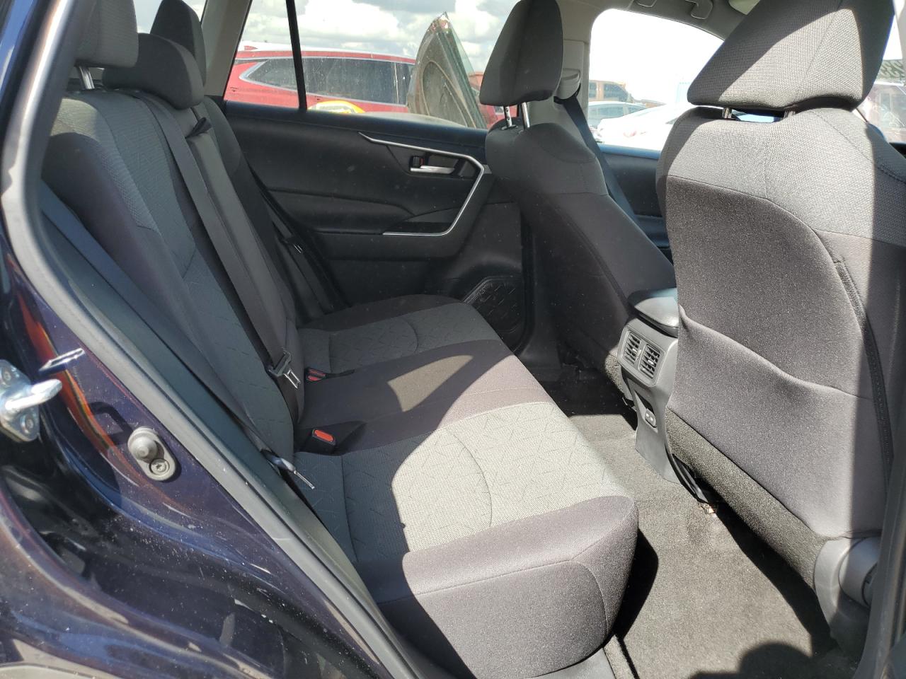 2023 TOYOTA RAV4 XLE VIN:2T3P1RFV4PW374524