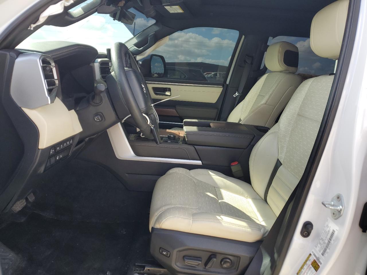 2024 TOYOTA TUNDRA CREWMAX PLATINUM VIN:5TFMA5DB2RX144001