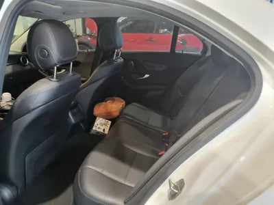 2015 Mercedes-Benz C 200 VIN: