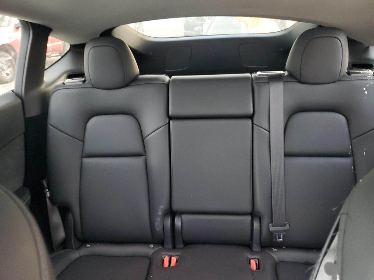 2024 TESLA MODEL Y  VIN:7SAYGDED8RF094440