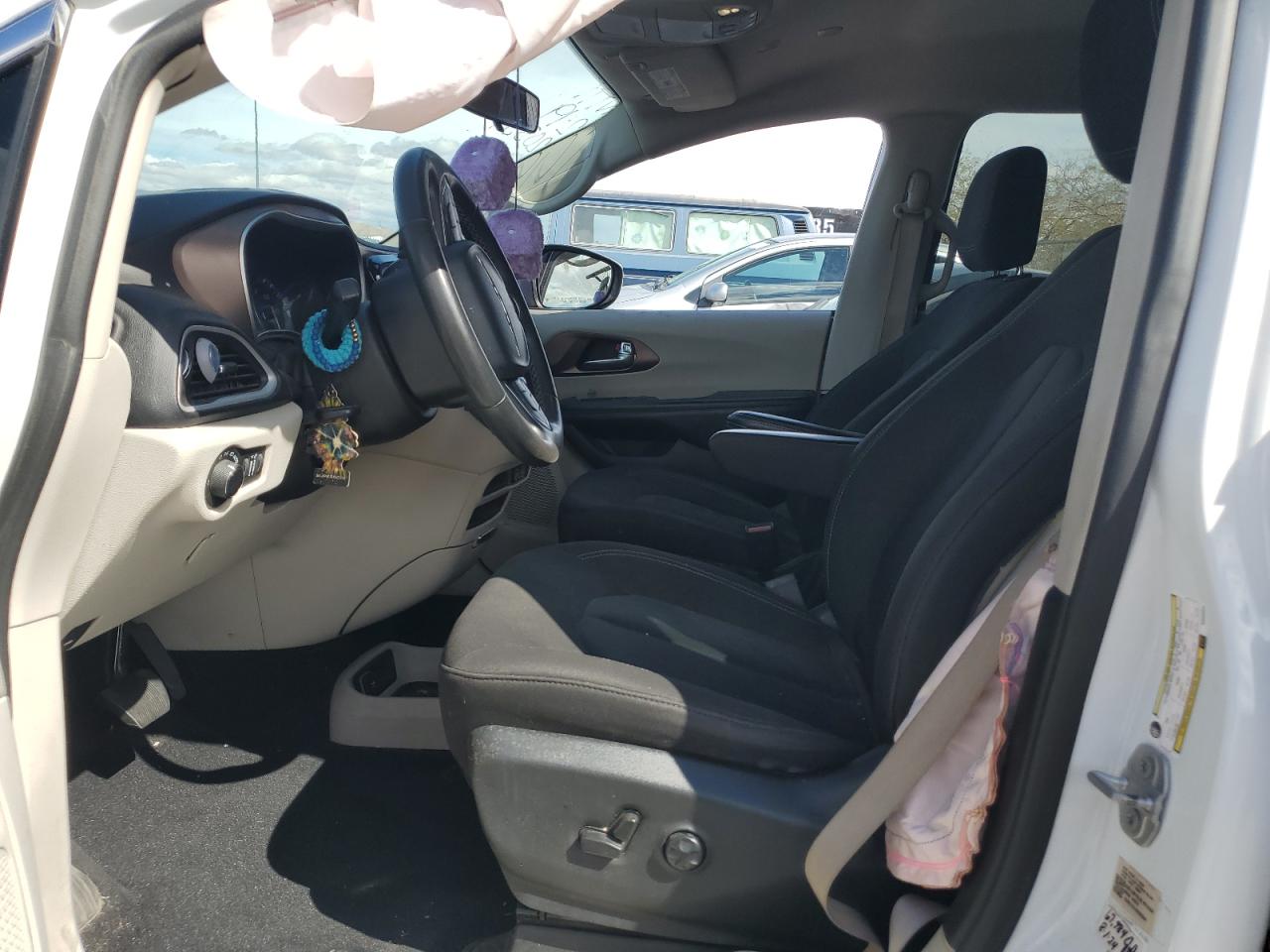 2022 CHRYSLER VOYAGER LX VIN:2C4RC1CG1NR203344