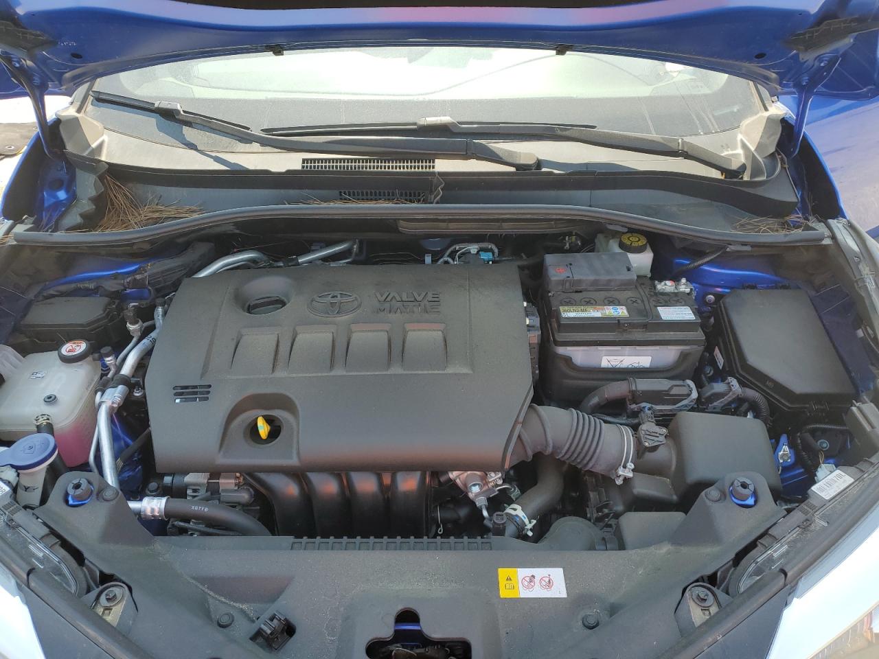 2022 TOYOTA C-HR XLE VIN:NMTKHMBX1NR141939