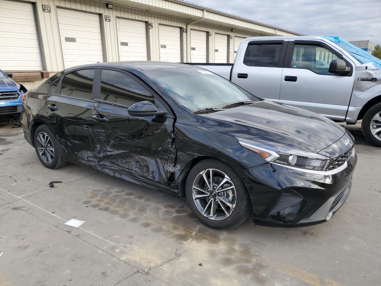 2023 KIA FORTE LX VIN:3KPF24AD3PE673850