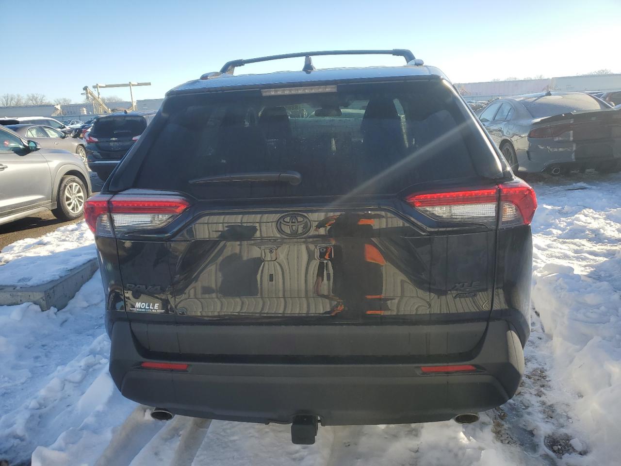2024 TOYOTA RAV4 XLE PREMIUM VIN:2T3A1RFV9RC403879