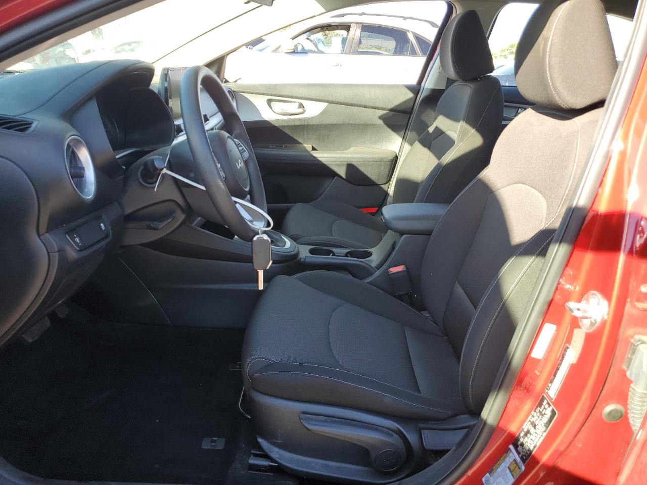 2023 KIA FORTE LX VIN:3KPF24AD9PE527761