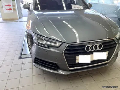 2018 Audi A4 WAUZZZF49JA171060 VIN:WAUZZZF49JA171060