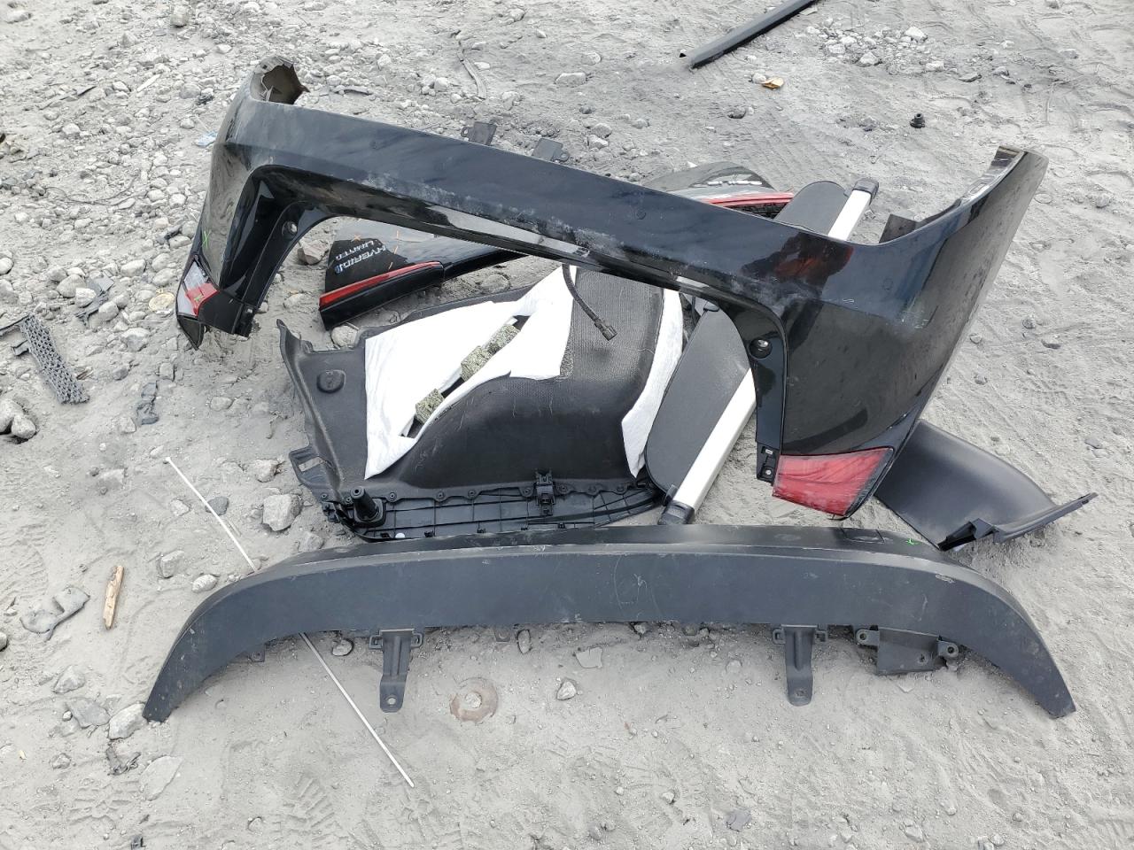 2022 TOYOTA PRIUS NIGHT SHADE VIN:JTDKAMFU1N3161602