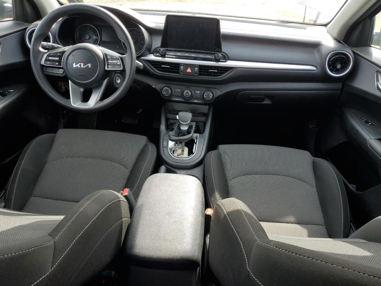 2023 KIA FORTE LX VIN:3KPF24AD6PE587254