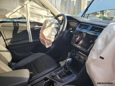2018 Volkswagen Tiguan WVGZZZ5NZJW926592 VIN:WVGZZZ5NZJW926592