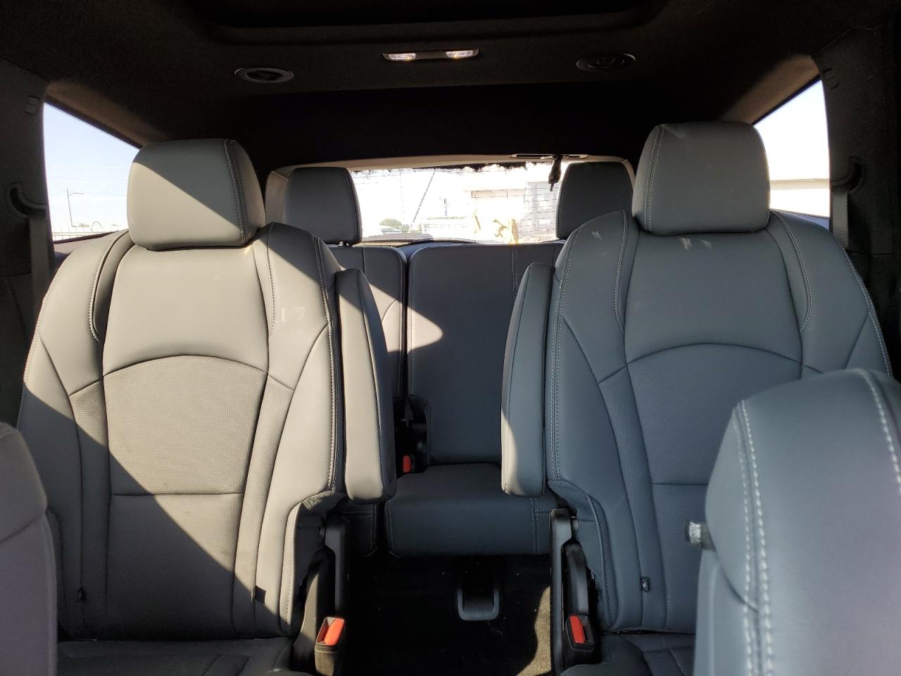 2024 BUICK ENCLAVE ESSENCE VIN:5GAEVAKW4RJ113327