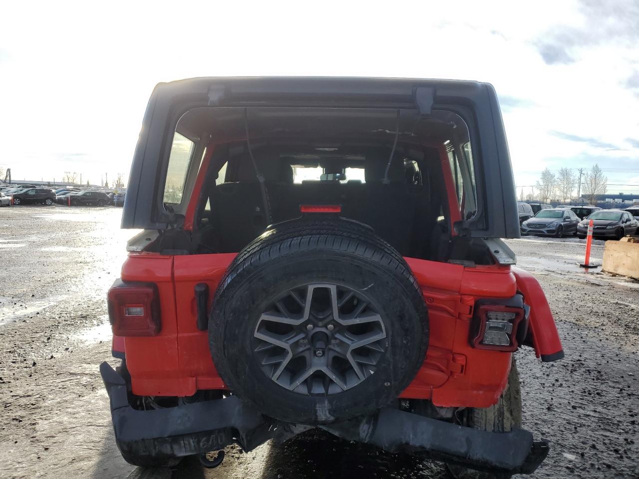 2024 JEEP WRANGLER SAHARA VIN:1C4PJXEG2RW239036