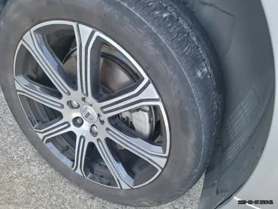 2018 Volvo XC60 VIN: