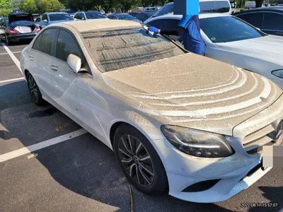 2019 Mercedes-Benz C 200 VIN: