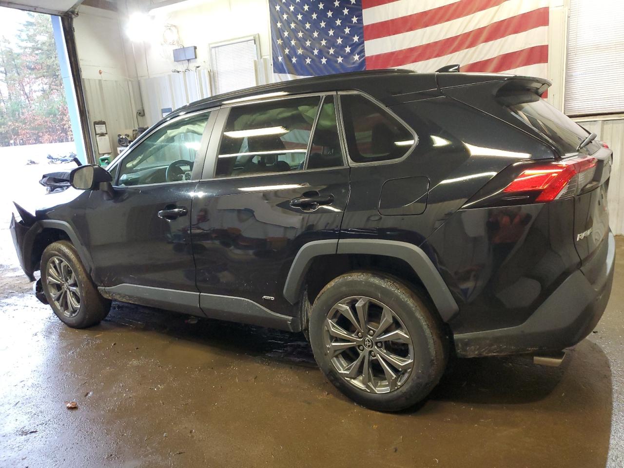 2022 TOYOTA RAV4 XLE PREMIUM VIN:2T3B6RFV7NW033370