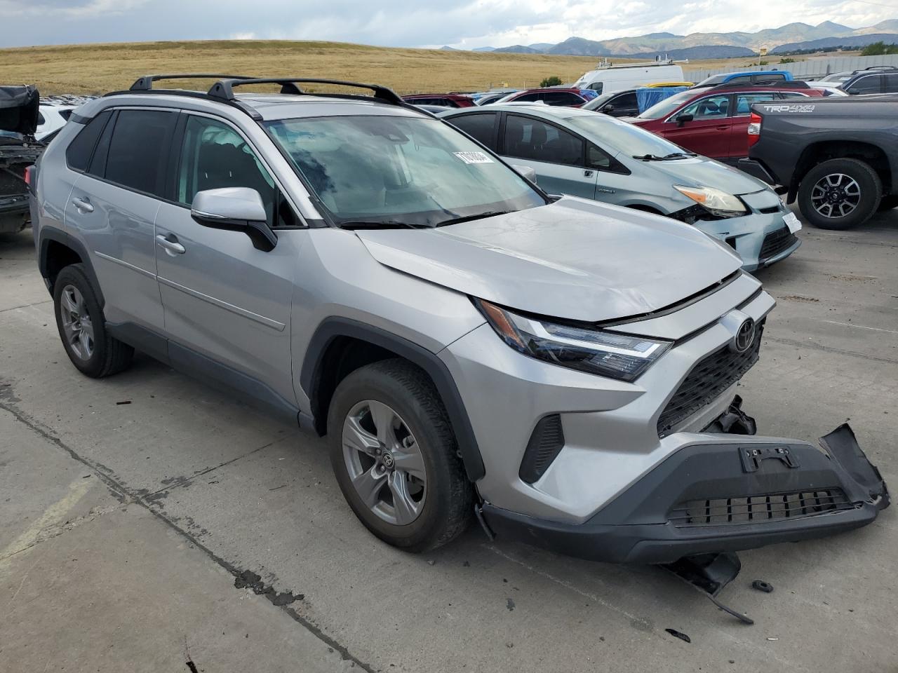 2022 TOYOTA RAV4 XLE VIN:2T3P1RFV3NC291195