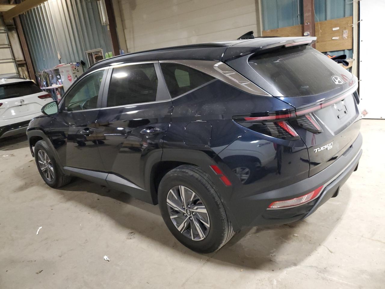 2022 HYUNDAI TUCSON BLUE VIN:KM8JBCA17NU075880