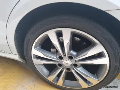 2014 Mercedes-Benz E 300 VIN: