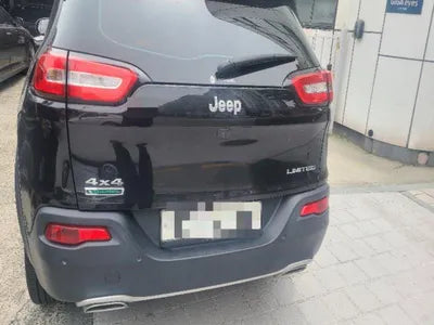 2017 Jeep Cherokee VIN: