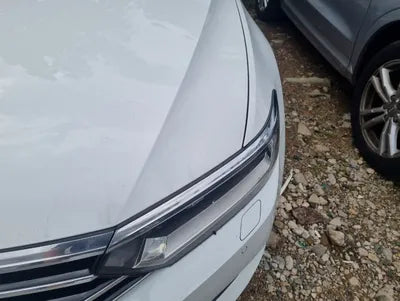 2018 Volkswagen Passat VIN: