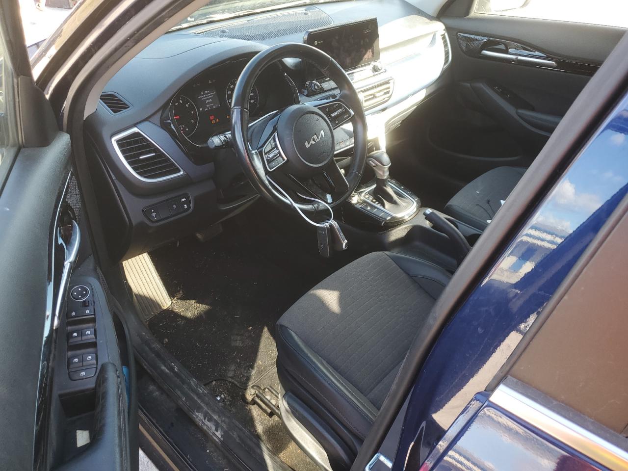 2022 KIA SELTOS S VIN:KNDEUCAAXN7237208