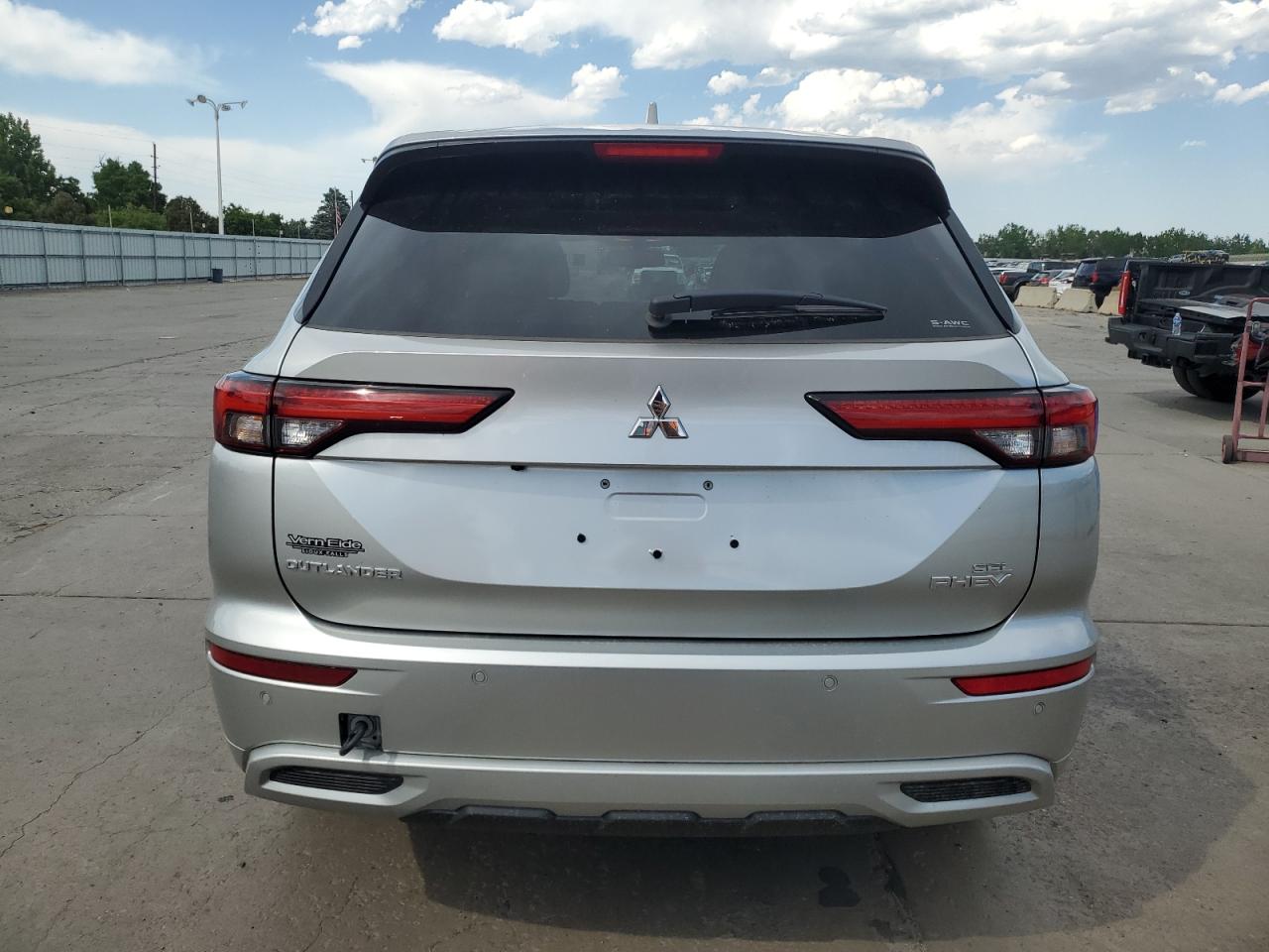 2024 MITSUBISHI OUTLANDER SEL VIN:JA4T5WA95RZ014980