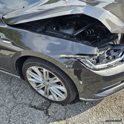 2018 Volkswagen Passat VIN: