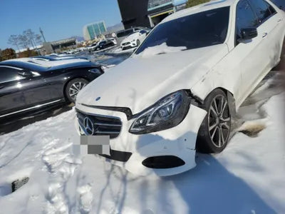 2015 Mercedes-Benz E 220 VIN: