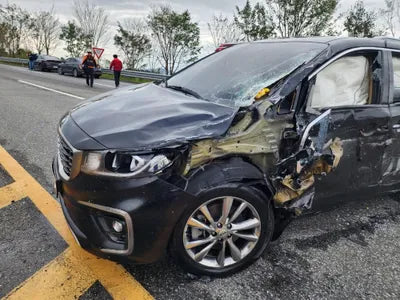 2018 Kia Carnival KNAMC81ABKS476904 VIN:KNAMC81ABKS476904