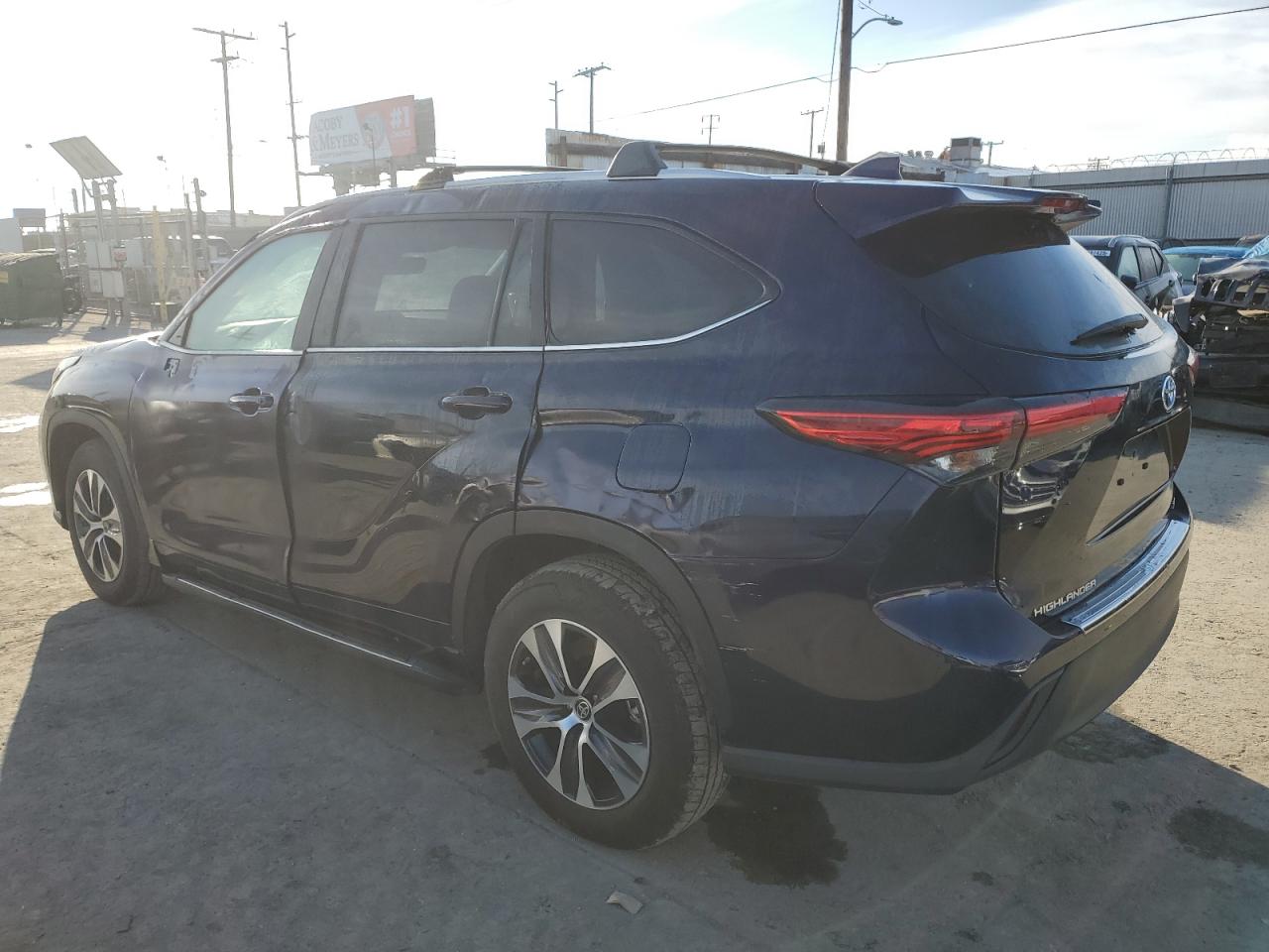 2023 TOYOTA HIGHLANDER HYBRID XLE VIN:5TDKARAH7PS521027