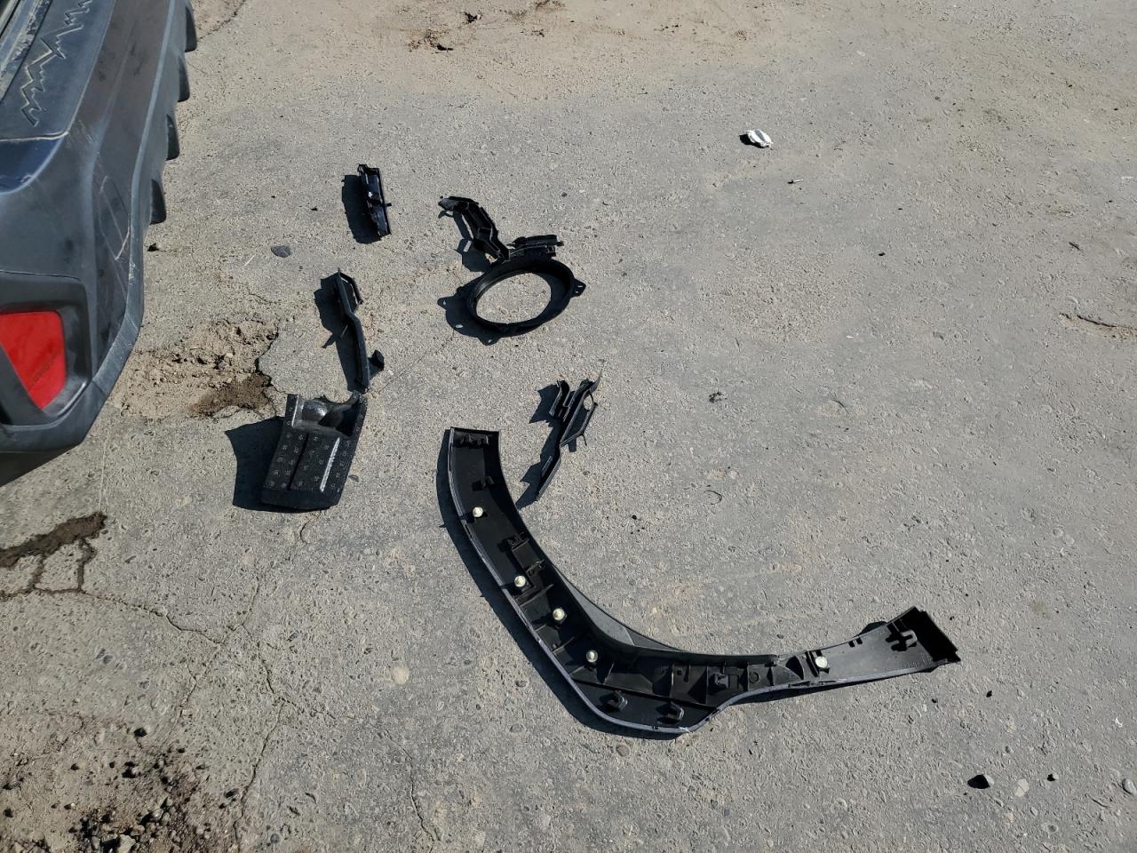 2024 SUBARU CROSSTREK PREMIUM VIN:JF2GUADC0R8208943