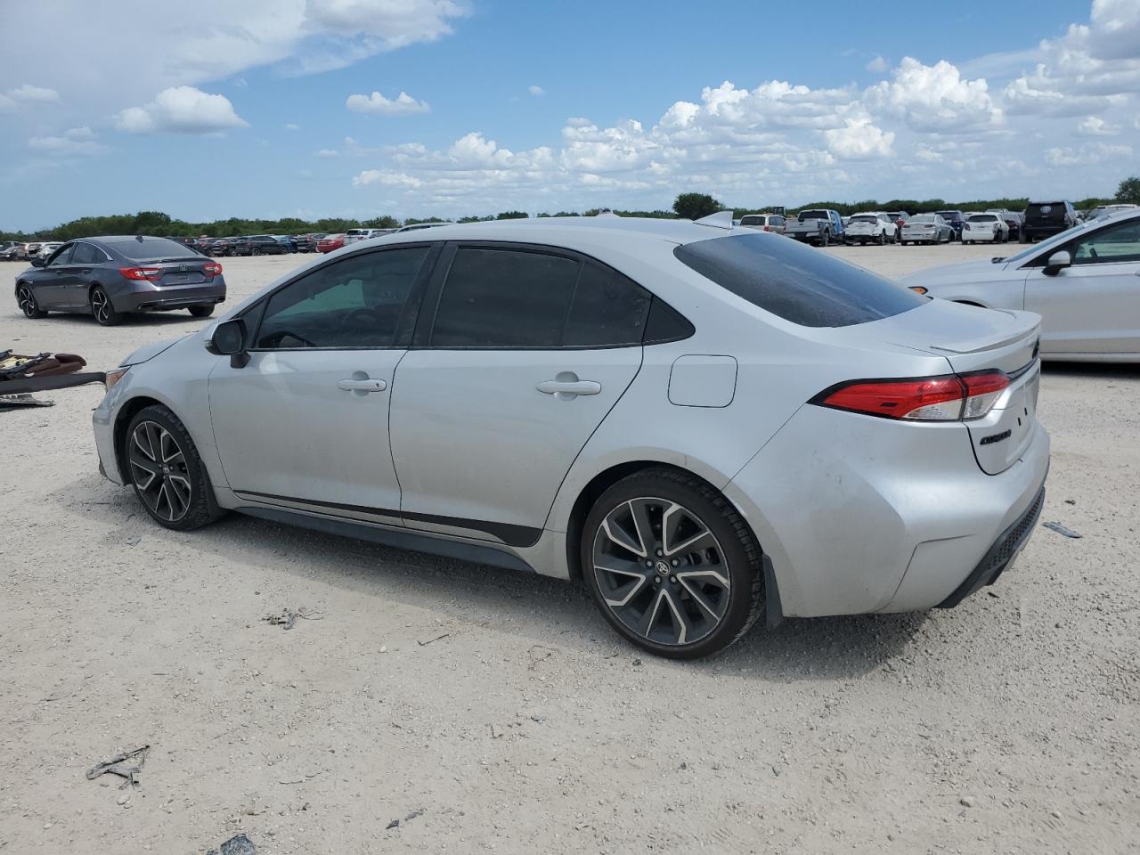 2022 TOYOTA COROLLA SE VIN:5YFS4MCE8NP135512