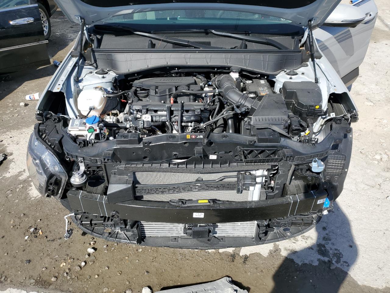 2024 HYUNDAI KONA LIMITED VIN:KM8HECA30RU180032